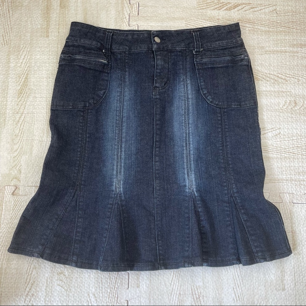 Cache Dark Wash Denim Jean Stretch Mermaid Skirt